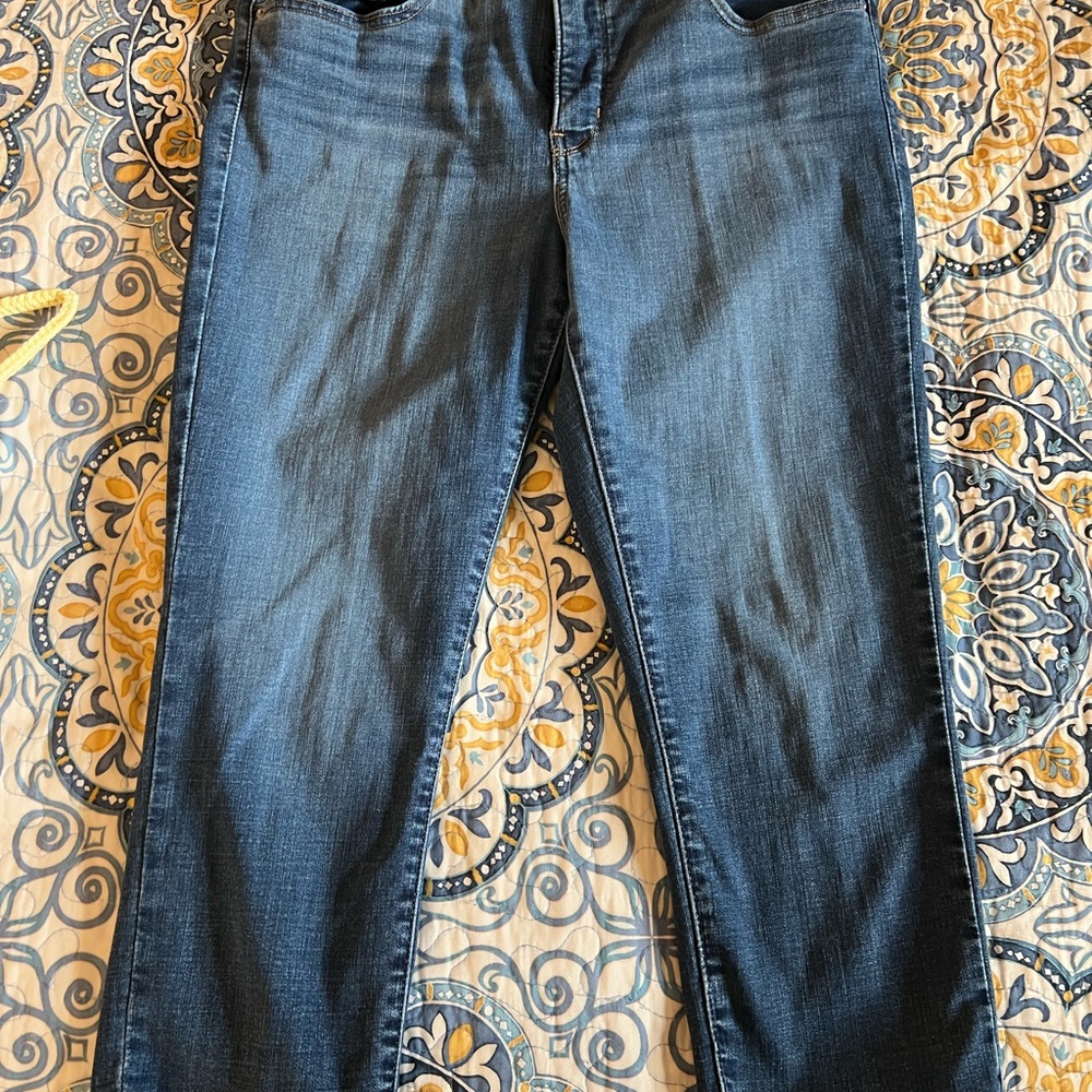 Levi Strauss 311 shaping skinny Capri
